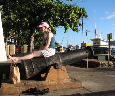 Mrs. splorp! on a cannon